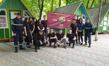 Команда наших бравых спасателей 10 Б класса заняла третье место на соревнованиях «Împreună reducem riscurile» в Вадул луй Водэ. Браво!